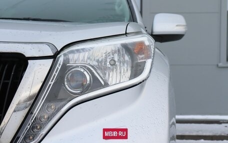 Toyota Land Cruiser Prado 150 рестайлинг 2, 2014 год, 3 399 000 рублей, 15 фотография