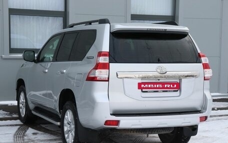 Toyota Land Cruiser Prado 150 рестайлинг 2, 2014 год, 3 399 000 рублей, 7 фотография