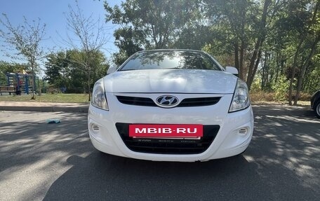 Hyundai i20 IB рестайлинг, 2010 год, 790 000 рублей, 2 фотография