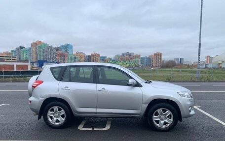 Toyota RAV4, 2011 год, 2 000 000 рублей, 6 фотография