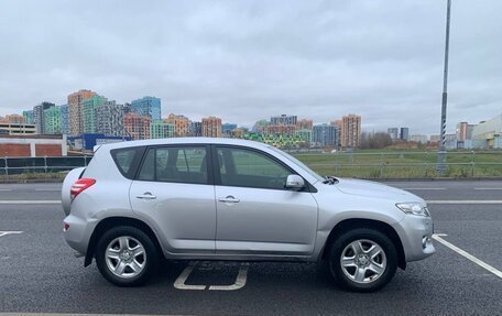 Toyota RAV4, 2011 год, 2 000 000 рублей, 7 фотография