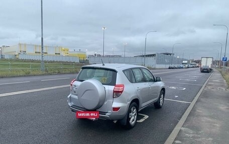 Toyota RAV4, 2011 год, 2 000 000 рублей, 9 фотография