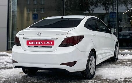 Hyundai Solaris II рестайлинг, 2015 год, 999 000 рублей, 6 фотография