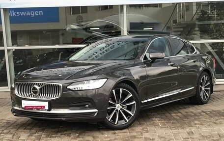 Volvo S90 II рестайлинг, 2021 год, 4 090 000 рублей, 2 фотография