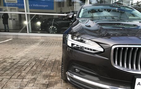 Volvo S90 II рестайлинг, 2021 год, 4 090 000 рублей, 22 фотография