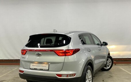 KIA Sportage IV рестайлинг, 2017 год, 2 368 000 рублей, 6 фотография