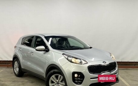 KIA Sportage IV рестайлинг, 2017 год, 2 368 000 рублей, 3 фотография