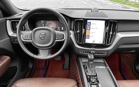 Volvo XC60 II, 2021 год, 3 280 000 рублей, 9 фотография