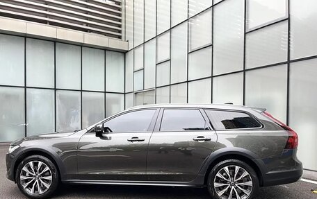 Volvo V90 Cross Country I рестайлинг, 2021 год, 4 675 000 рублей, 4 фотография