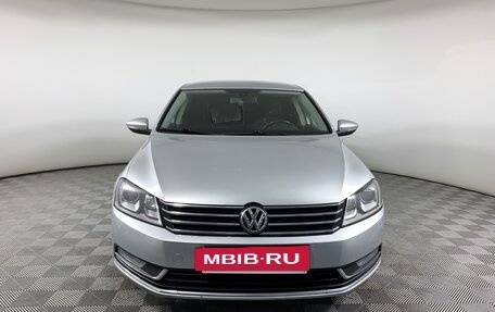 Volkswagen Passat B7, 2013 год, 1 168 000 рублей, 2 фотография