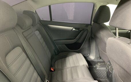 Volkswagen Passat B7, 2013 год, 1 168 000 рублей, 18 фотография