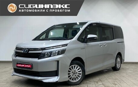 Toyota Voxy III, 2014 год, 1 700 000 рублей, 1 фотография