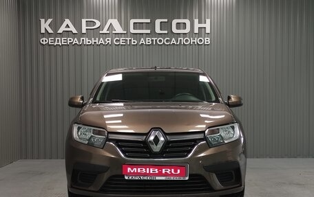 Renault Logan II, 2020 год, 900 000 рублей, 3 фотография