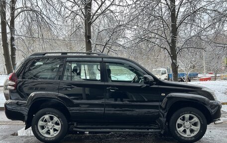 Toyota Land Cruiser Prado 120 рестайлинг, 2003 год, 1 700 000 рублей, 2 фотография