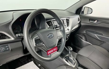 Hyundai Solaris II рестайлинг, 2020 год, 1 665 000 рублей, 11 фотография