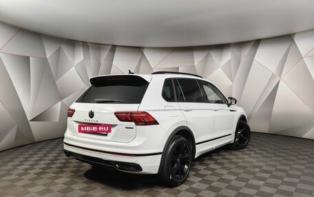 Volkswagen Tiguan II, 2022 год, 3 979 700 рублей, 2 фотография