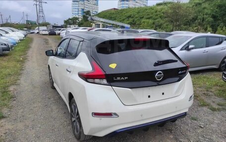 Nissan Leaf II, 2019 год, 2 570 000 рублей, 19 фотография