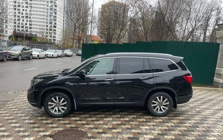 Honda Pilot III рестайлинг, 2019 год, 4 400 000 рублей, 6 фотография