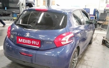 Peugeot 208 II, 2013 год, 800 000 рублей, 3 фотография