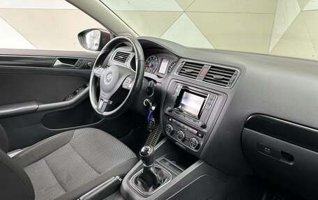 Volkswagen Jetta VI, 2012 год, 835 000 рублей, 11 фотография