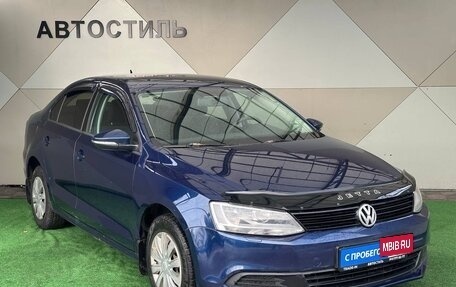 Volkswagen Jetta VI, 2014 год, 1 015 000 рублей, 2 фотография