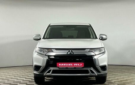 Mitsubishi Outlander III рестайлинг 3, 2019 год, 2 045 000 рублей, 2 фотография