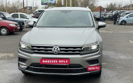 Volkswagen Tiguan II, 2017 год, 2 600 000 рублей, 2 фотография