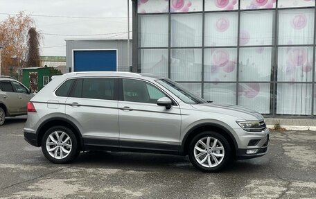 Volkswagen Tiguan II, 2017 год, 2 600 000 рублей, 9 фотография