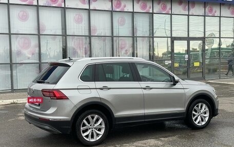 Volkswagen Tiguan II, 2017 год, 2 600 000 рублей, 11 фотография