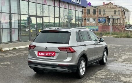 Volkswagen Tiguan II, 2017 год, 2 600 000 рублей, 13 фотография