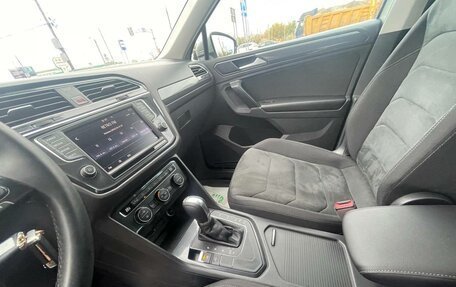 Volkswagen Tiguan II, 2017 год, 2 600 000 рублей, 36 фотография