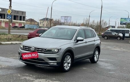 Volkswagen Tiguan II, 2017 год, 2 600 000 рублей, 24 фотография