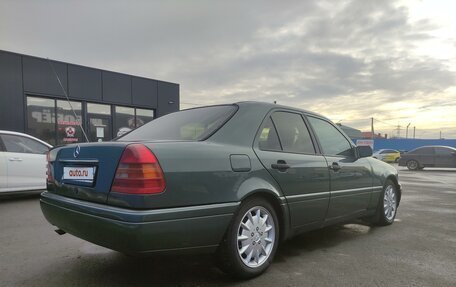 Mercedes-Benz C-Класс, 1994 год, 590 000 рублей, 4 фотография