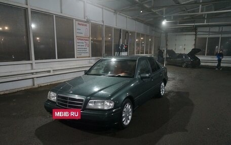 Mercedes-Benz C-Класс, 1994 год, 590 000 рублей, 8 фотография