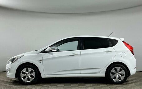 Hyundai Solaris II рестайлинг, 2015 год, 1 075 000 рублей, 3 фотография