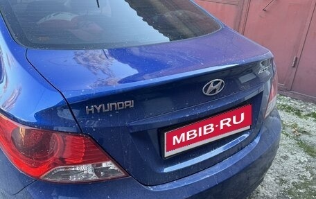 Hyundai Accent IV, 2011 год, 1 120 000 рублей, 2 фотография