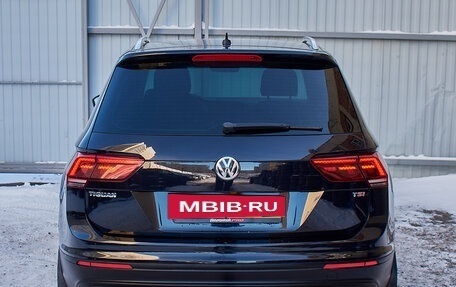 Volkswagen Tiguan II, 2017 год, 2 490 000 рублей, 5 фотография