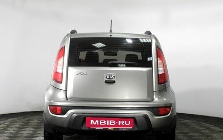 KIA Soul II рестайлинг, 2013 год, 990 000 рублей, 6 фотография