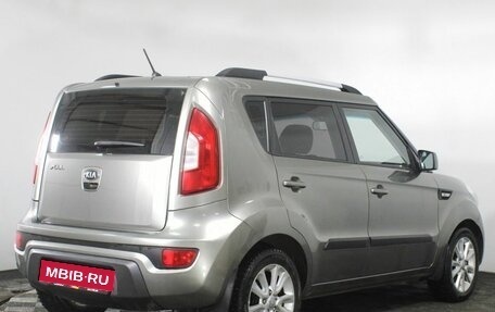 KIA Soul II рестайлинг, 2013 год, 990 000 рублей, 5 фотография