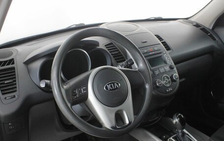 KIA Soul II рестайлинг, 2013 год, 990 000 рублей, 13 фотография