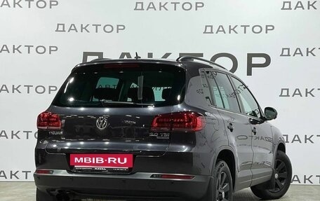 Volkswagen Tiguan I, 2015 год, 1 795 000 рублей, 6 фотография