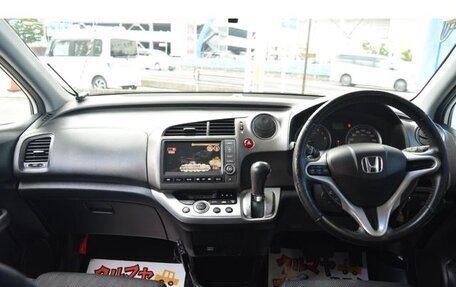 Honda Stream II, 2014 год, 965 400 рублей, 12 фотография