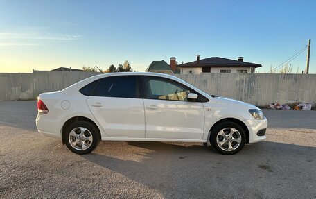 Volkswagen Polo VI (EU Market), 2014 год, 930 000 рублей, 4 фотография