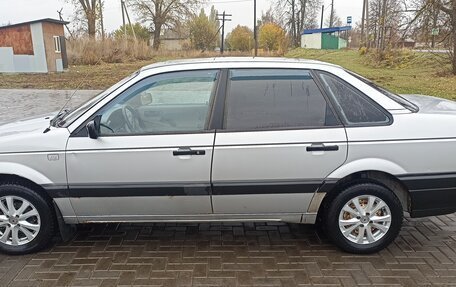 Volkswagen Passat B3, 1988 год, 230 000 рублей, 7 фотография