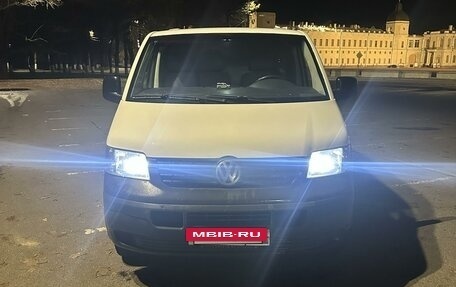 Volkswagen Transporter T5 рестайлинг, 2003 год, 1 140 000 рублей, 4 фотография