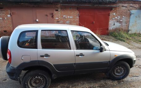 Chevrolet Niva I рестайлинг, 2009 год, 530 000 рублей, 10 фотография