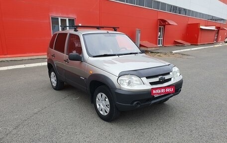 Chevrolet Niva I рестайлинг, 2009 год, 490 000 рублей, 10 фотография