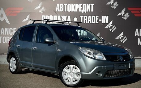 Renault Sandero I, 2012 год, 685 000 рублей, 1 фотография