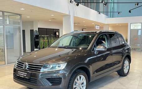 Volkswagen Touareg III, 2015 год, 3 395 000 рублей, 1 фотография