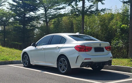 BMW 1 серия, 2022 год, 1 780 000 рублей, 5 фотография